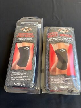 Mueller Pro Neoprene Knee Brace Medium Compression Support Sleeve 2 Pack NIP